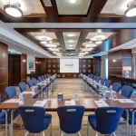 Rose Rayhaan by Rotana Hotel