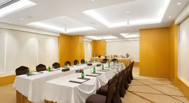 Royal Continental Hotel Dubai