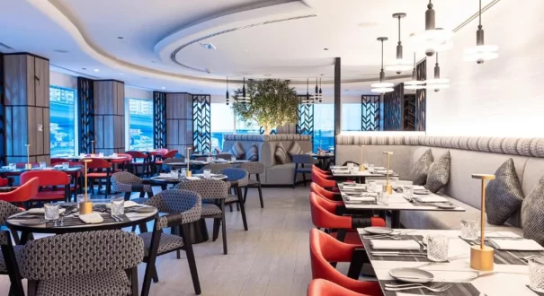 Rose Rayhaan by Rotana Hotel