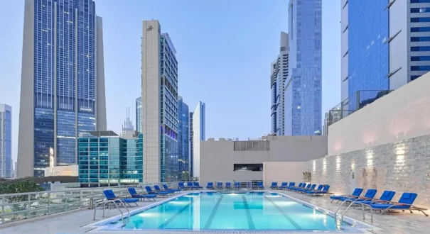 Rose Rayhaan by Rotana Hotel