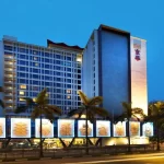 Royal Newton Hotel