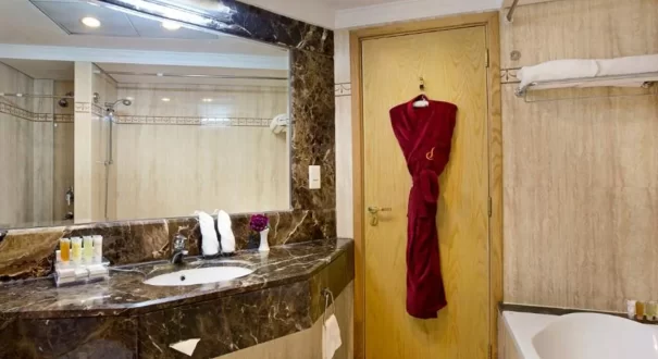 City Seasons Hotel Dubai