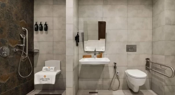 La Quinta by Wyndham Batumi